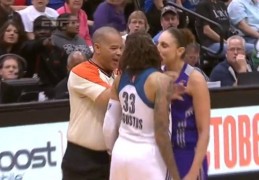 98%球员是女同？WNBA 同性恋现象大揭秘