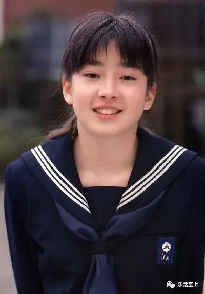 美国瘦女孩_外国最瘦的女子_瘦小美国女优